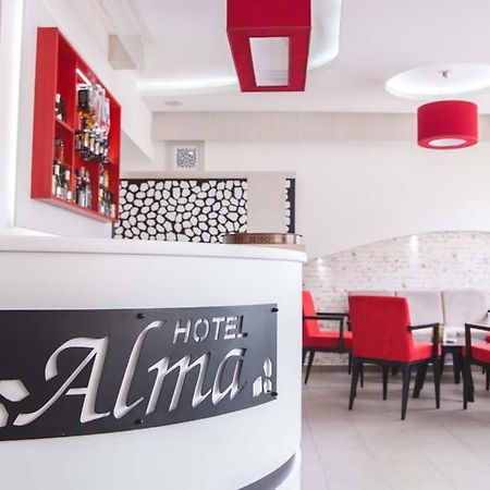 Garni Hotel Alma Пирот Екстериор снимка