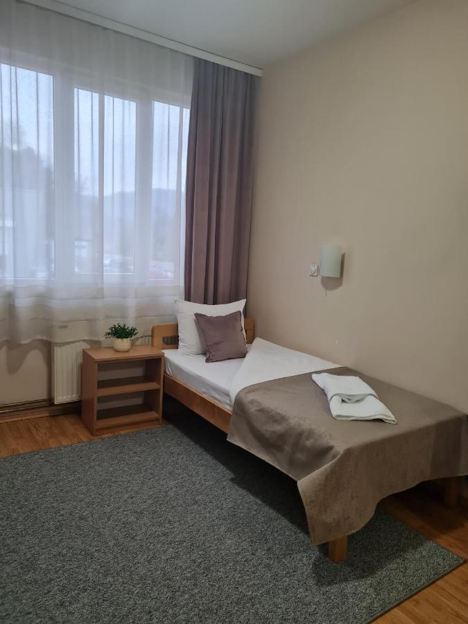 Garni Hotel Alma Пирот Екстериор снимка
