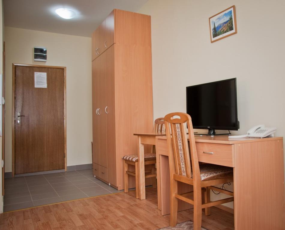 Garni Hotel Alma Пирот Стая снимка