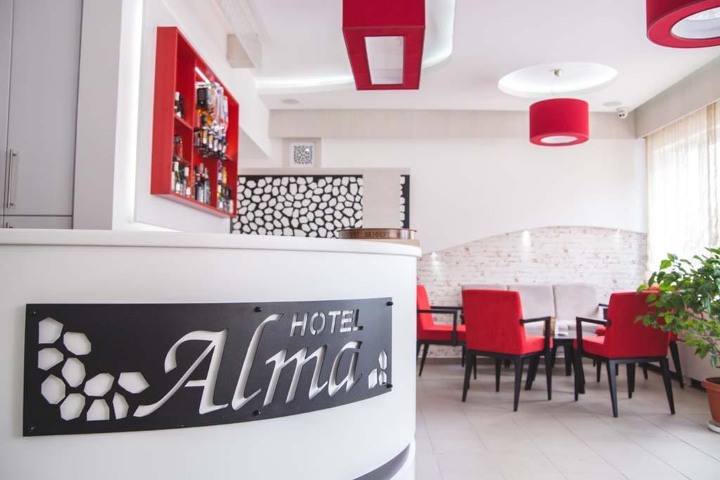 Garni Hotel Alma Пирот Екстериор снимка