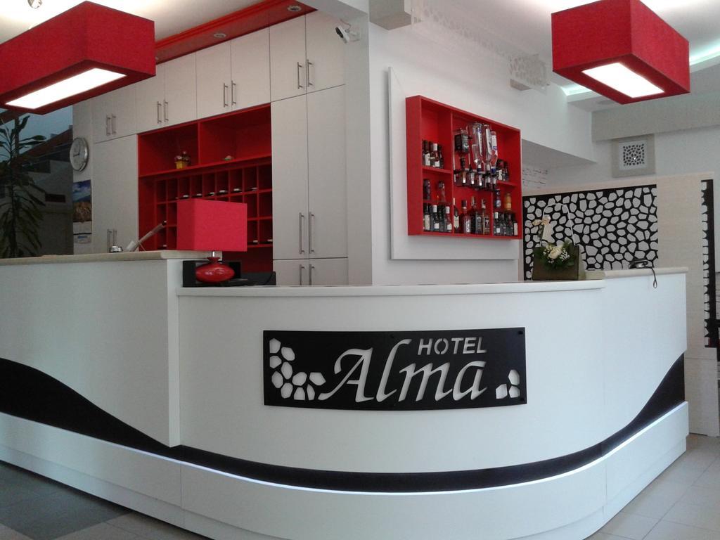 Garni Hotel Alma Пирот Екстериор снимка