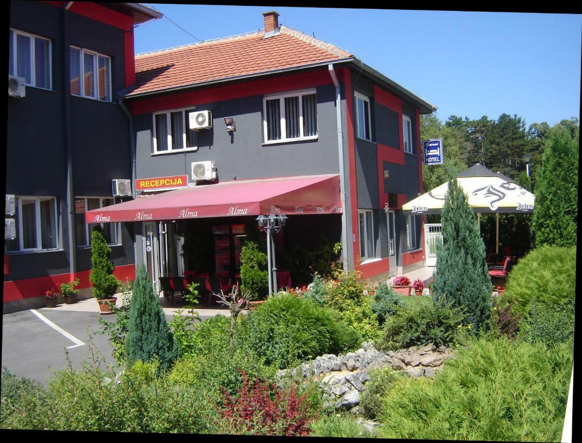 Garni Hotel Alma Пирот Екстериор снимка