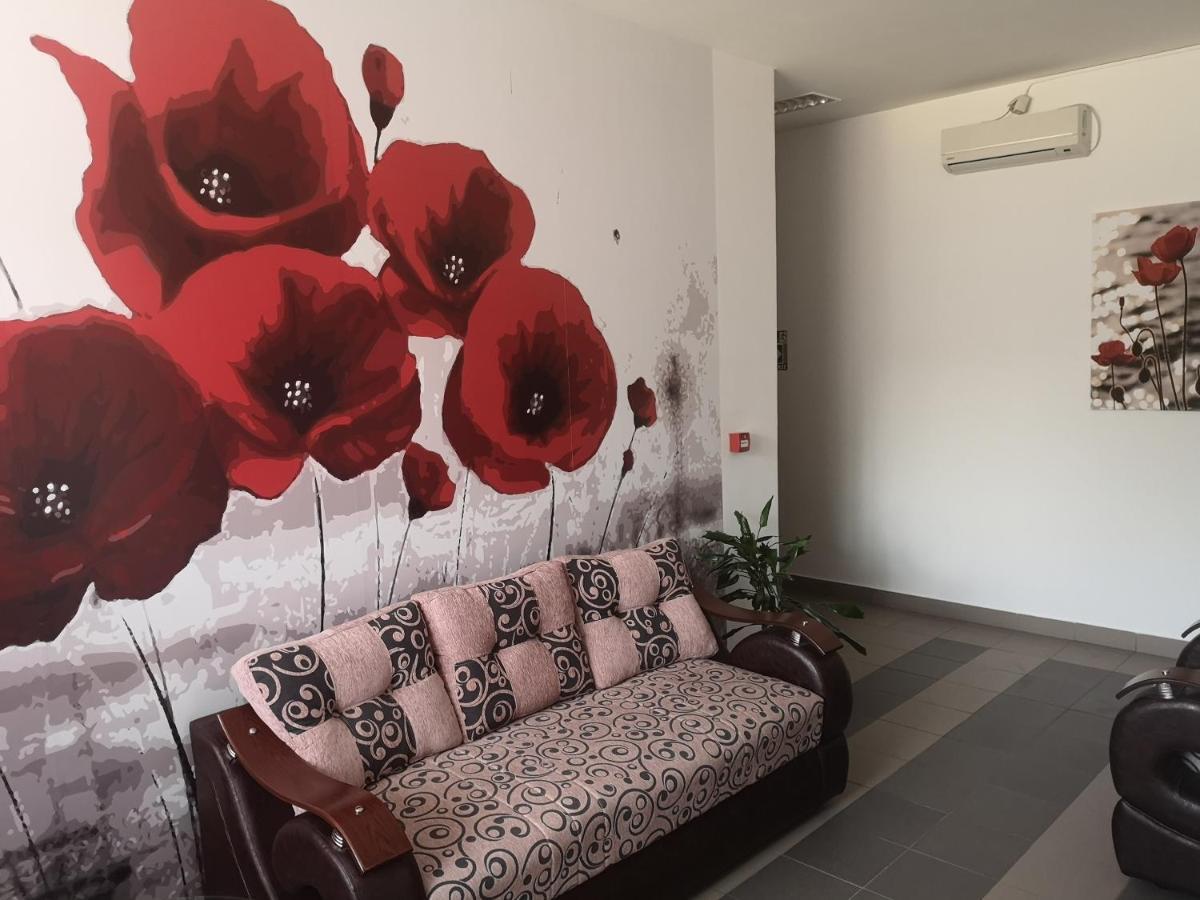 Garni Hotel Alma Пирот Екстериор снимка