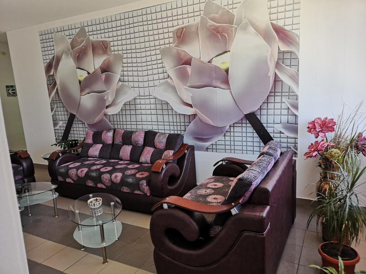 Garni Hotel Alma Пирот Екстериор снимка